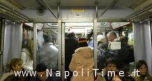 circumvesuviana_carrozze-piene