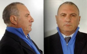 La foto segnaletica di Cipriano Chianese l' avvocato, ritenuto il 're dei rifiuti', a cui oggi, 6 aprile 2011, la Dia di napoli ha sequestrato beni per 13 milioni di euro. Chainese era il titolare della Resit, un società che gestiva alcune discariche, di cui alcune che si trovano nel territorio di Giugliano, per le quali da anni si attende l'avvio di una operazione di bonifica. Un'area dove la gestione criminale dello smaltimento dei rifiuti - prevalentemente quelli tossici e di natura industriali - ha causato danni notevoli al territorio, con l'inquinamento anche di decine di pozzi per l'irrigazione dei campi. Chianese, secondo le dichiarazioni di alcuni collaboratori di giustizia, avrebbe percepito negli anni '90 dalla gestione delle discariche sino a 700 milioni di lire al mese. Ma sono stati gli stessi collaboratori di giustizia a rilevare che Chianese aveva puntato alla creazione di ulteriori societa' nel Nord, sempre operanti nel settore dello smaltimento dei rifiuti. Oltre al sequestro di alcune autovetture, a Chianese la Dia ha sequestrato una villa di 21 stanze a Sperlonga, due immobili a Parete, una cittadina del casertano, ed un capannone industriale che si trova in Santa Giustina del Colle, in provincia di Padova. ANSA / UFFICIO STAMPA DIA