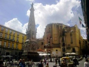 piazza san domenico maggiore