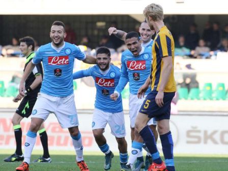 Napoli Verona