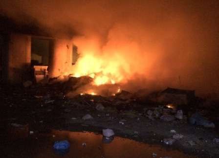 incendio campo rom