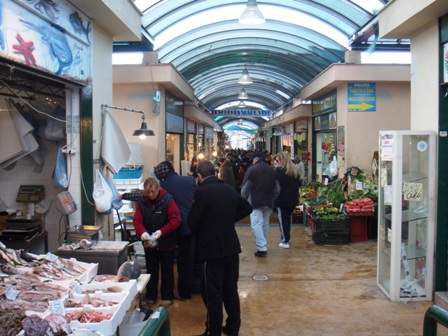 mercato fuorigrotta