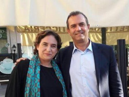 Colau deMagistris
