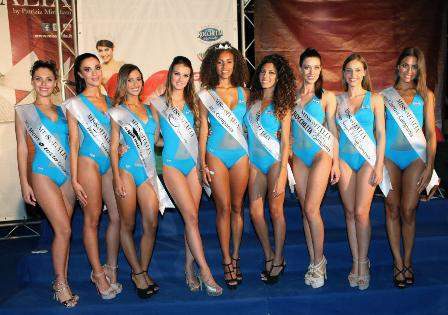 Prefinaliste e Miss Campania