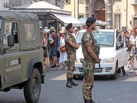 esercito Napoli