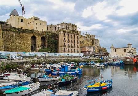 darsena_pozzuoli-sgamato